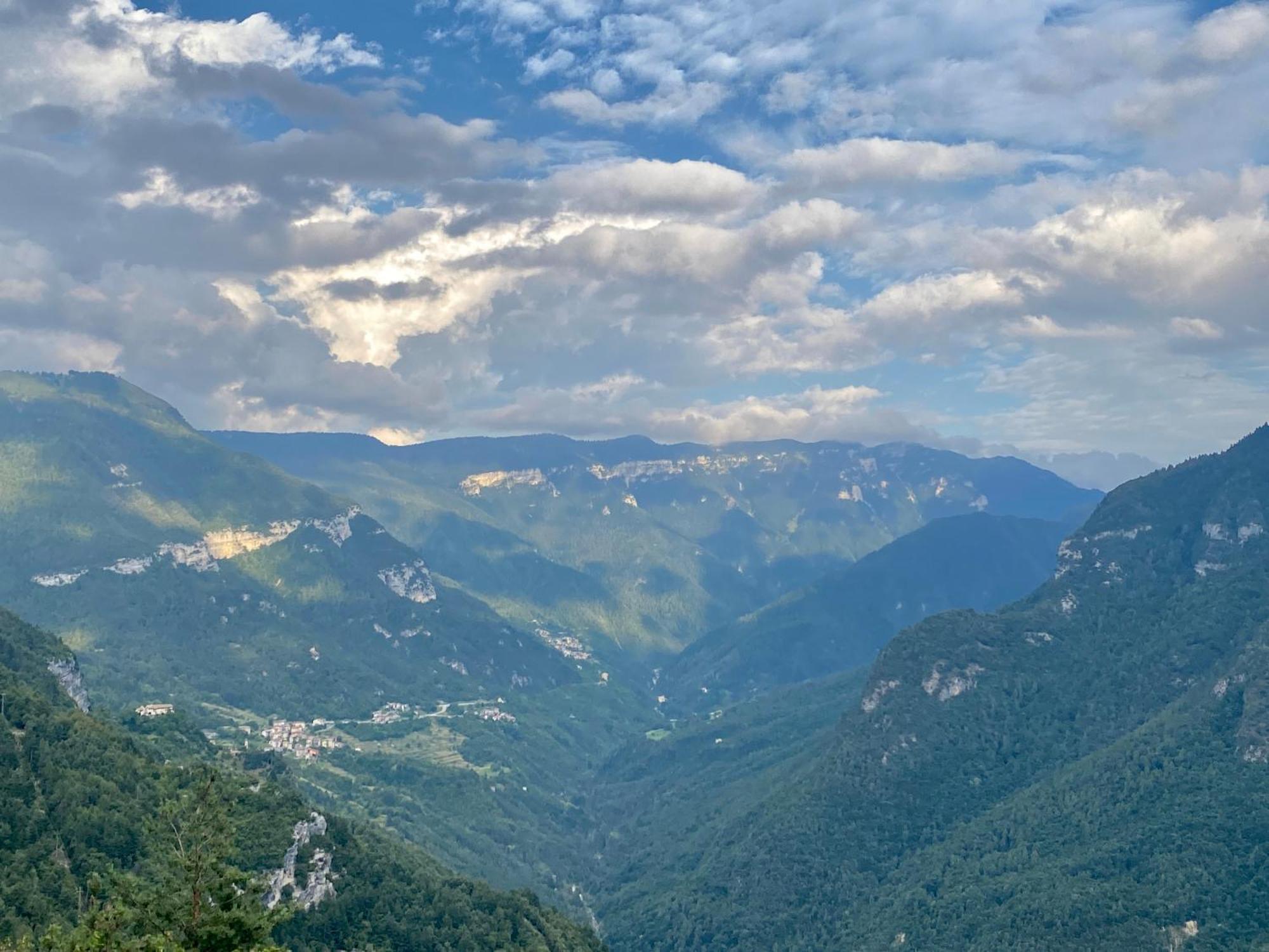 Cielo E Terra Chalet Zencheri Con Vista Panoramica Piazza  Esterno foto